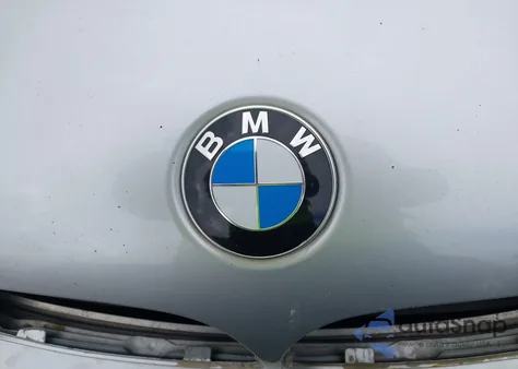 2005 BMW 325I from USA, damaged, VIN WBAEV334X5KW16563